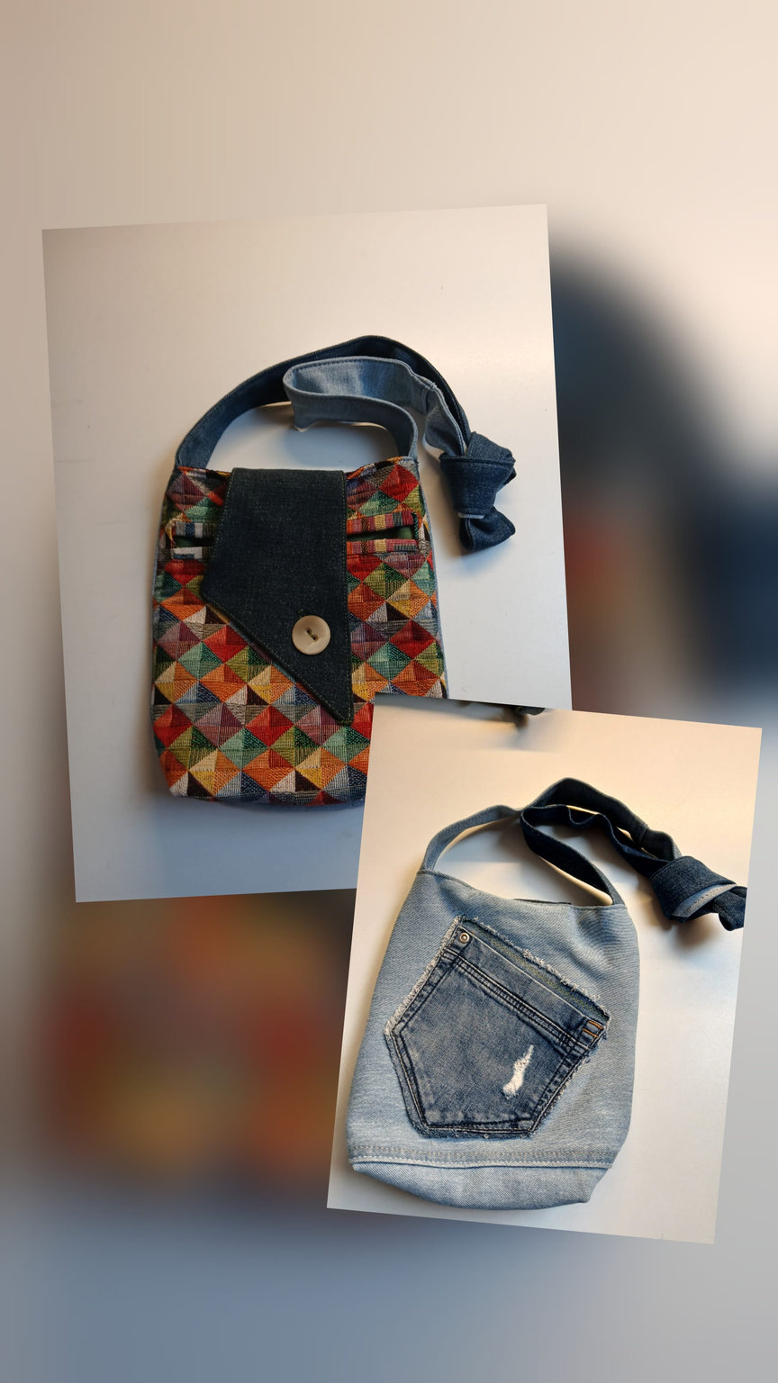 Twee festivaltasjes — collage